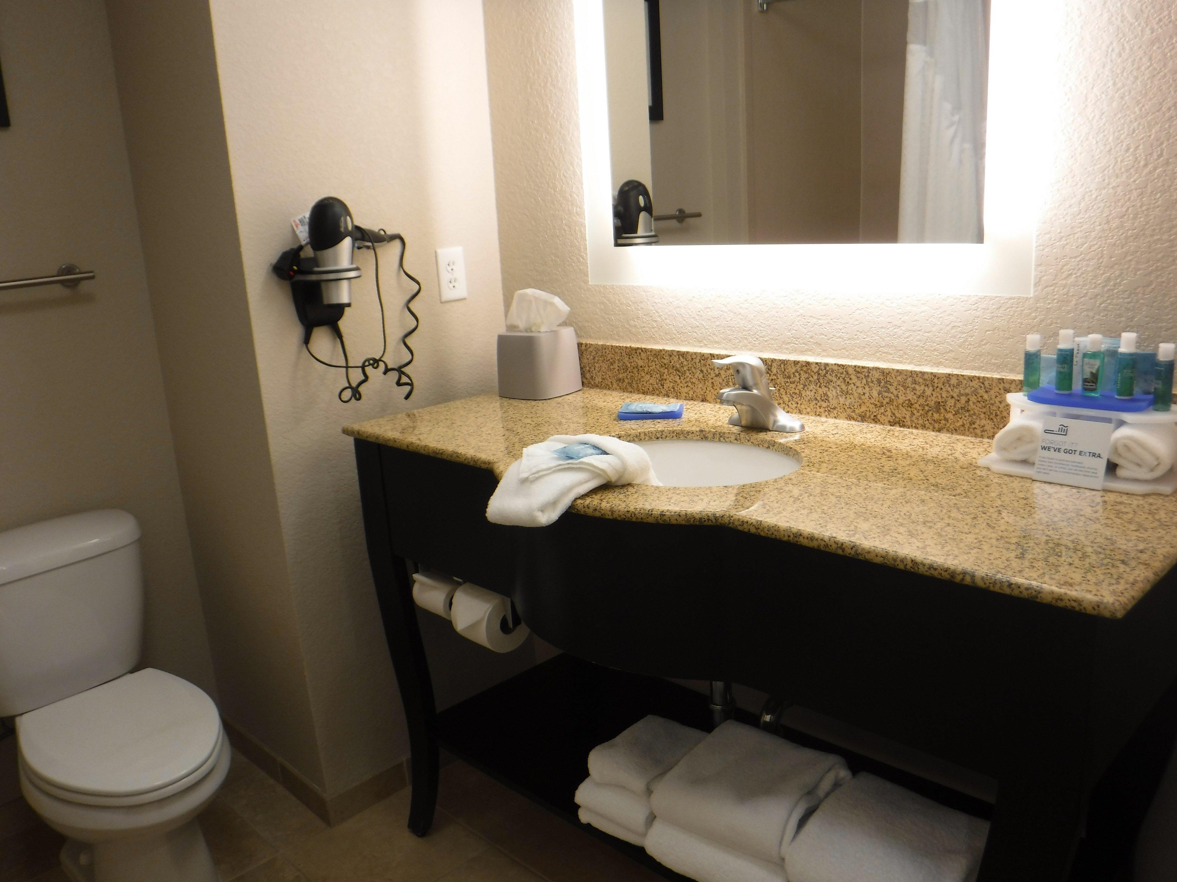 Holiday Inn Express West Jefferson By Ihg Екстер'єр фото