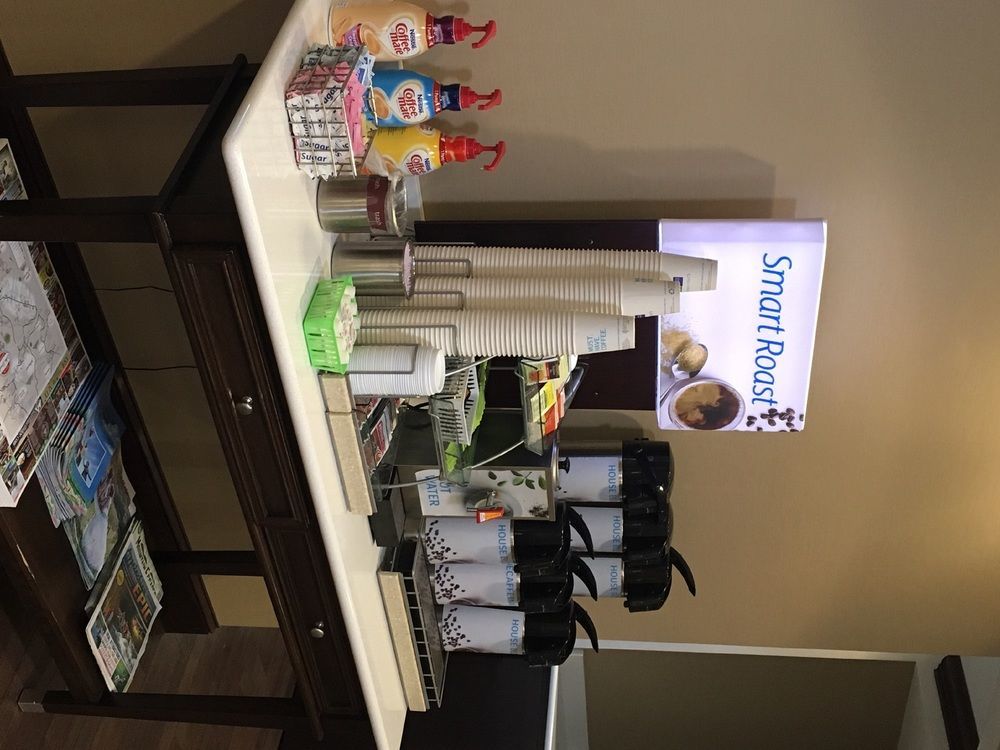 Holiday Inn Express West Jefferson By Ihg Екстер'єр фото