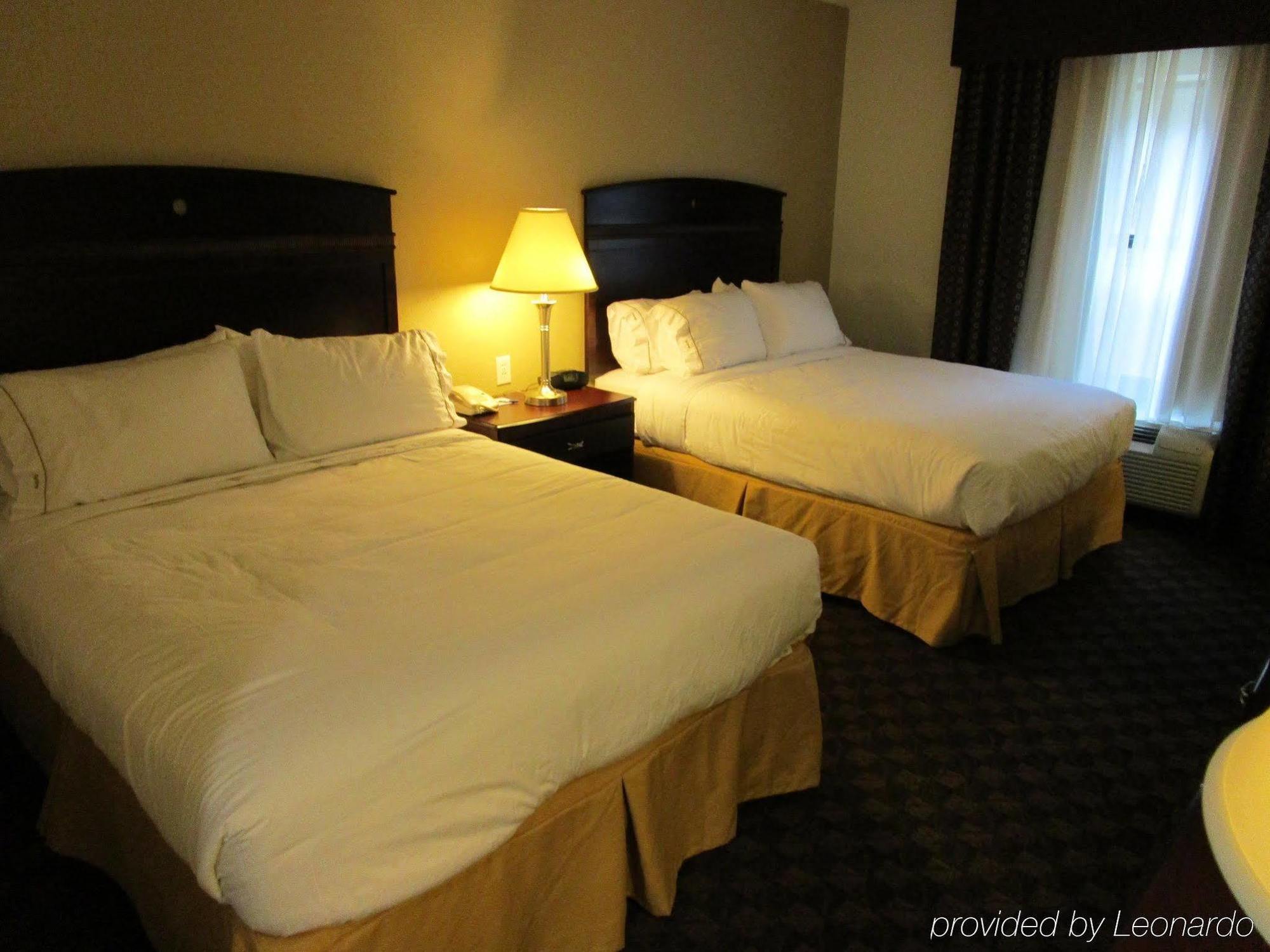 Holiday Inn Express West Jefferson By Ihg Екстер'єр фото