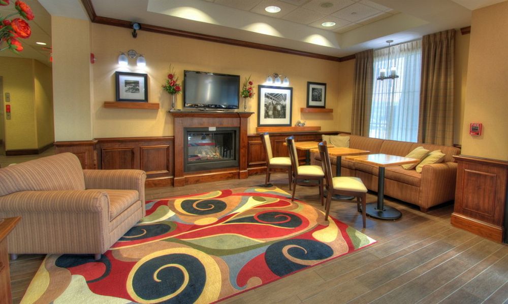 Holiday Inn Express West Jefferson By Ihg Екстер'єр фото