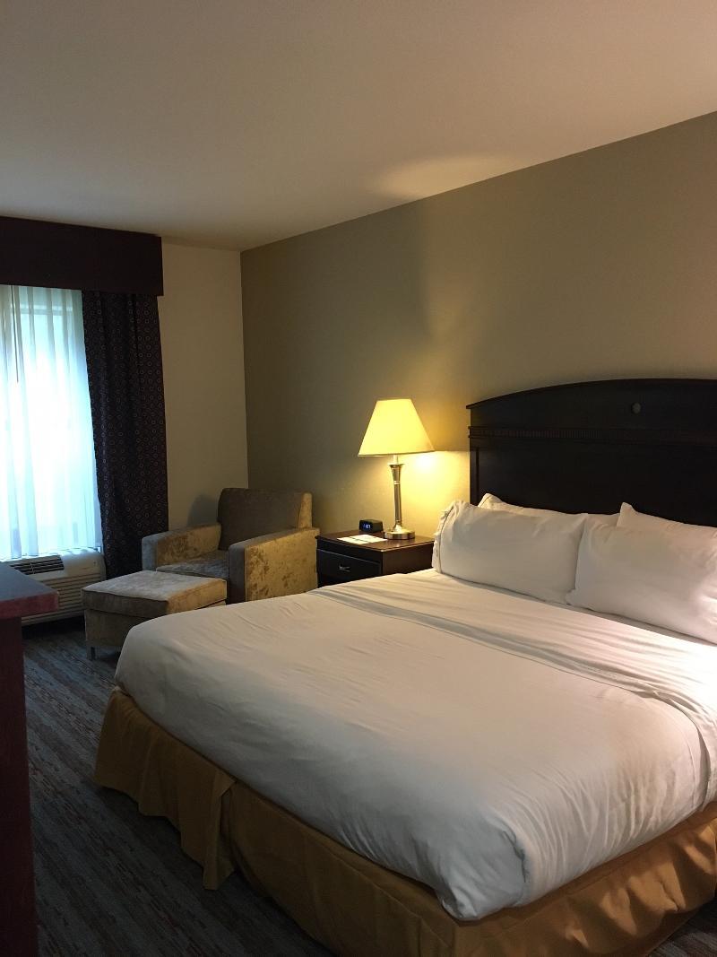 Holiday Inn Express West Jefferson By Ihg Екстер'єр фото