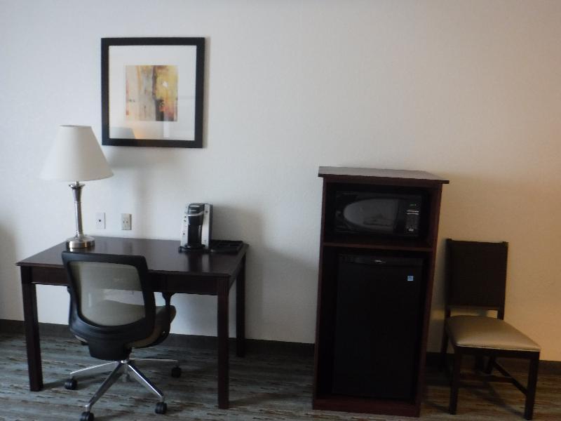 Holiday Inn Express West Jefferson By Ihg Екстер'єр фото