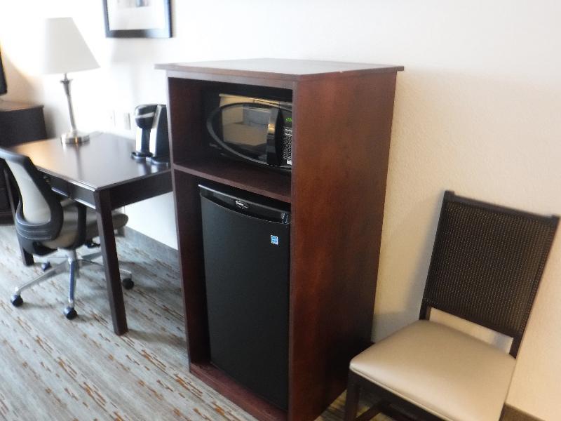 Holiday Inn Express West Jefferson By Ihg Екстер'єр фото