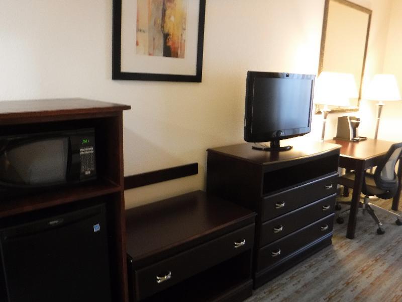 Holiday Inn Express West Jefferson By Ihg Екстер'єр фото